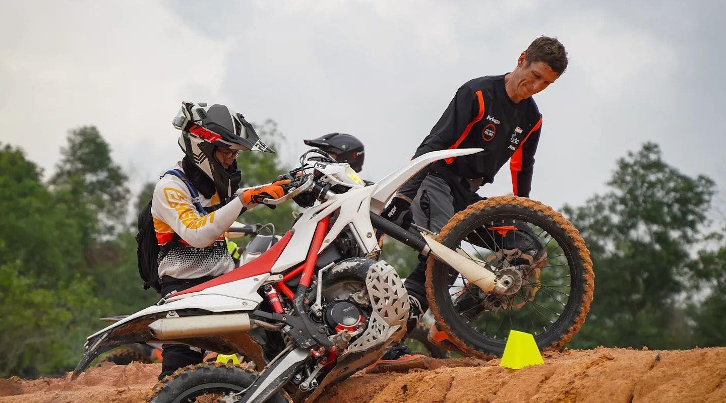 KTM RIDERS ACADEMY: CHRIS BIRCH ASIA TOUR 2023